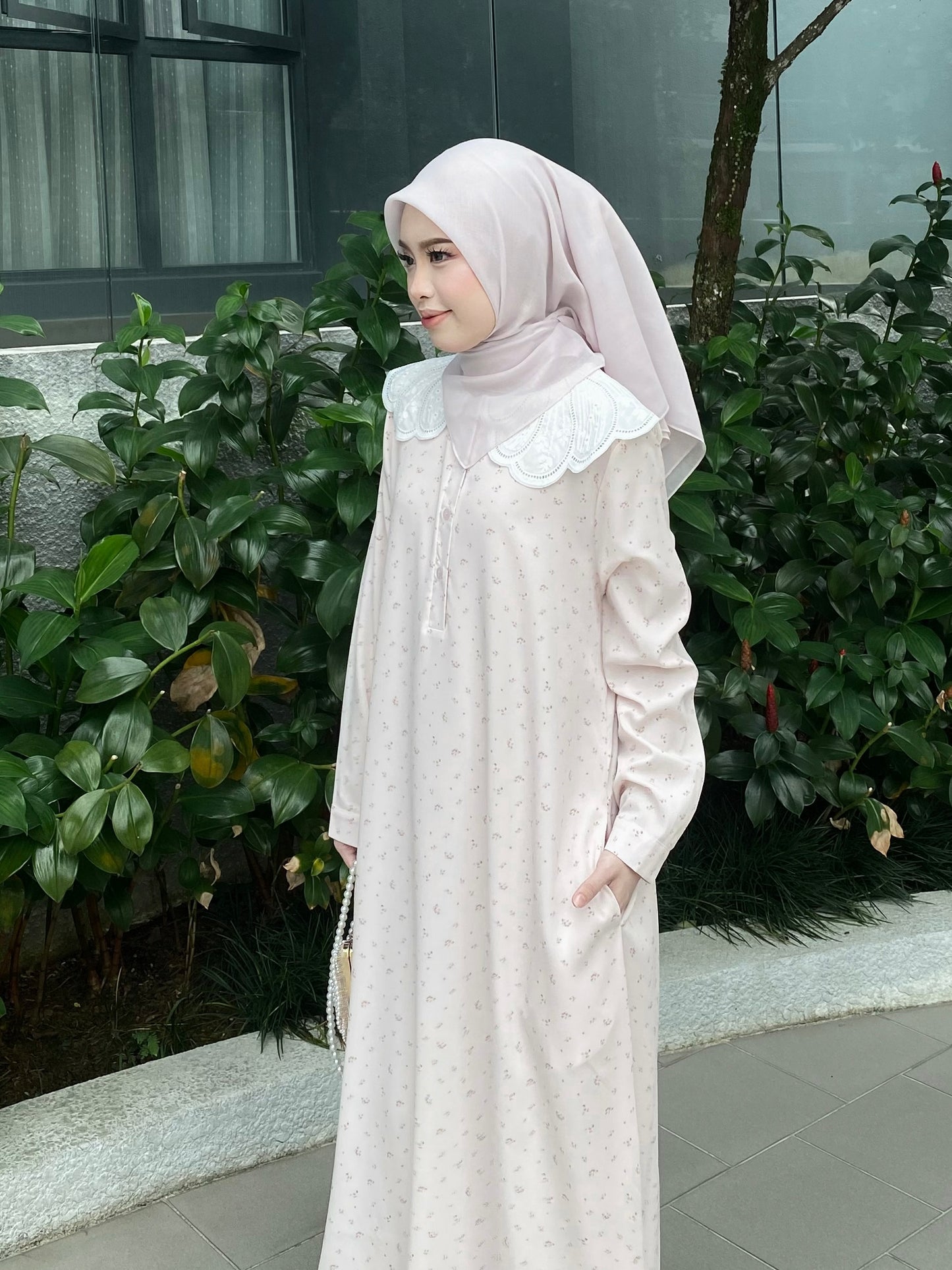 Rurose Dress in Soft Pink
