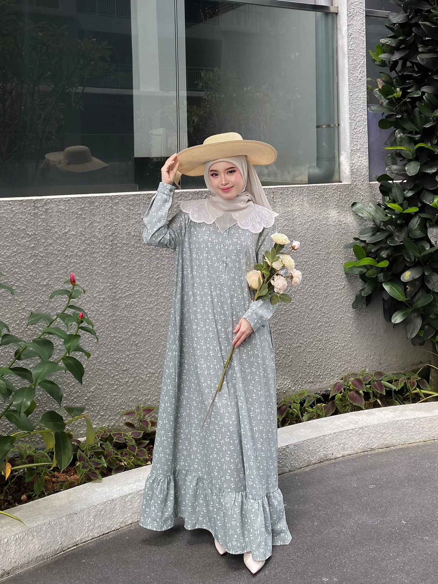 Rurose Dress in Dusty Sage
