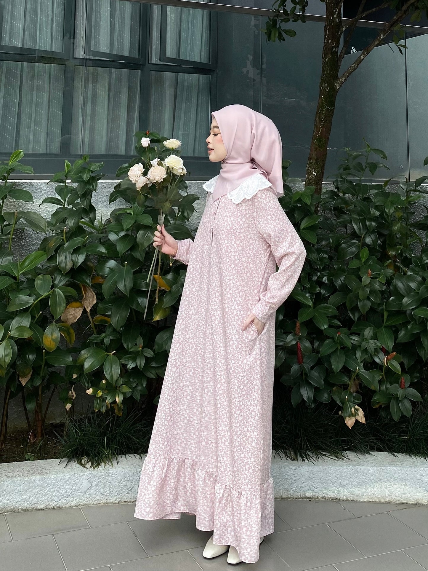Rurose Dress in Blush