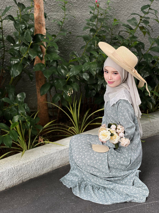 Rurose Dress in Dusty Sage