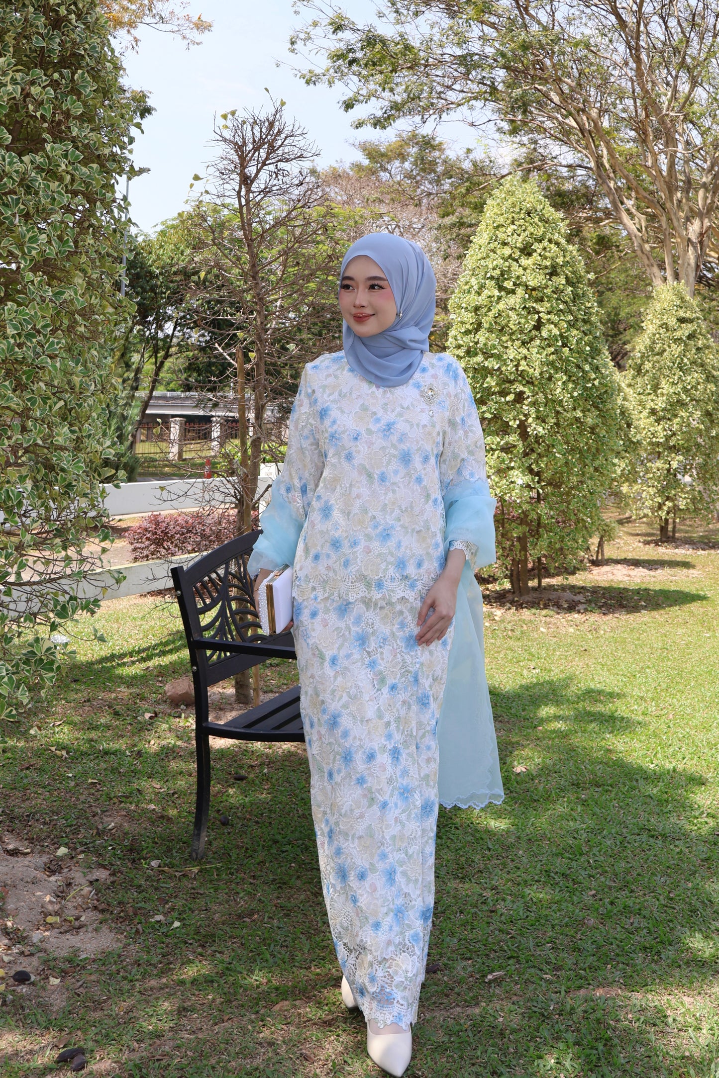 Melur in Serene Blue