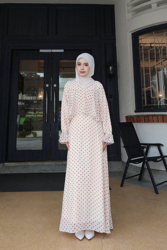 LILY POLKA IN VANILA