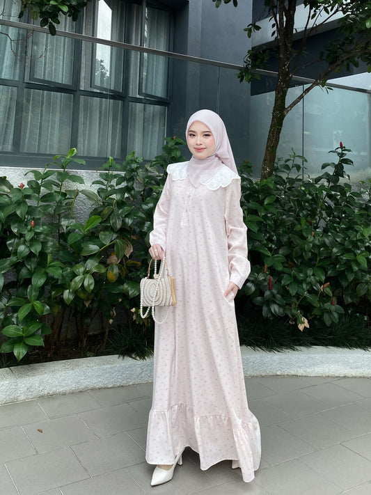 Rurose Dress in Soft Pink